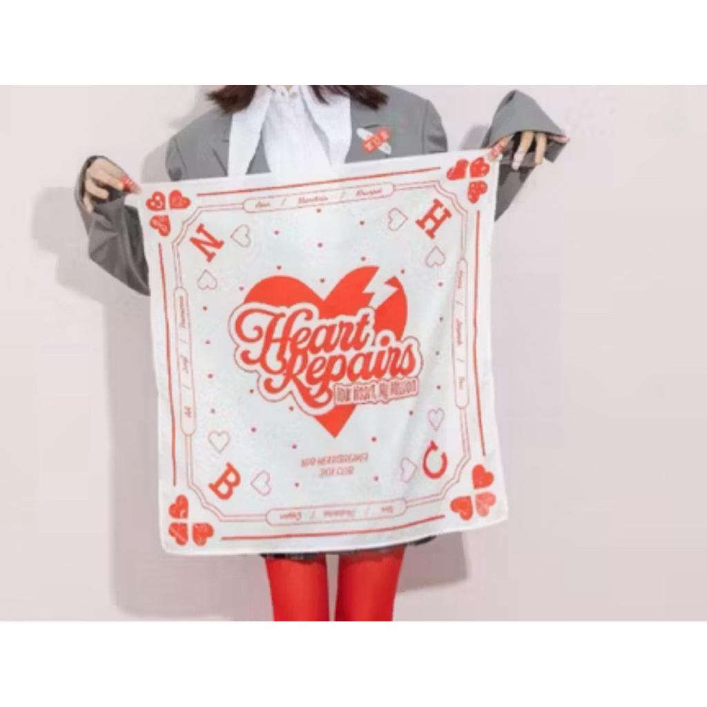 ผ้าเช็ดหน้าน้อง BUS Heart Repairs Bandana NPP x BUS : N.H.B.C_LOSER SET