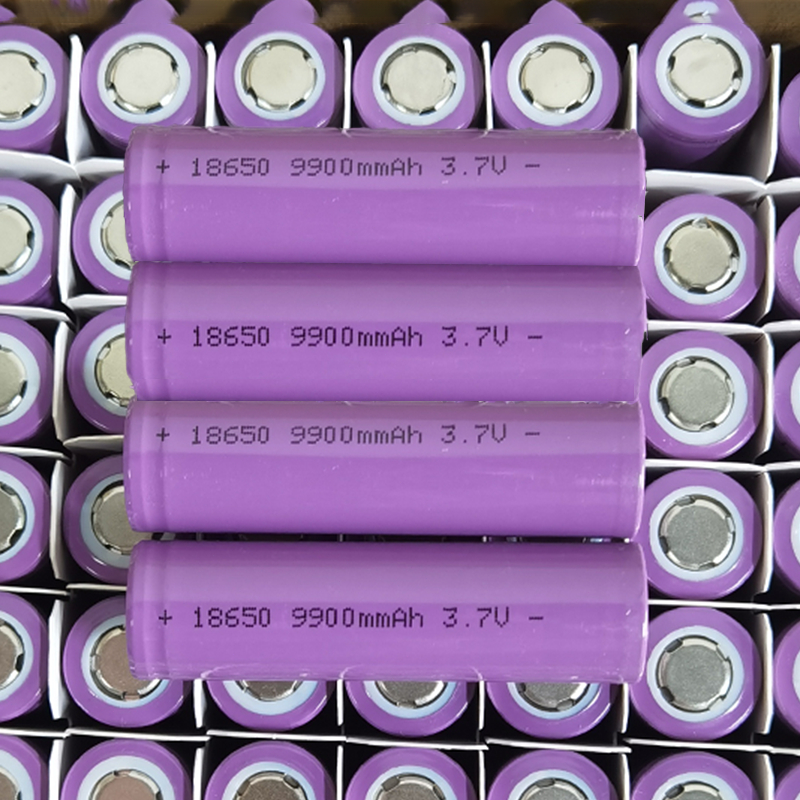 แท้ 100% ถ่านชาร์จ 18650 3.7V 9900 mAh Li-ion Battery ไฟเต็ม หัวแบน ถ่านโซล่าเซล แบตเตอรี่