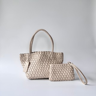 ╰╰ 👛กระเป๋าโคโค่  ทรงหิ้ว หนังสาน พร้อมป้ายแท็ก ทำได้ 2 ทรงน…