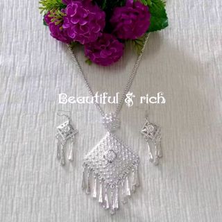 สร้อยคอชุดไทยพร้อมต่างหูเจาะ สีเงินขาว เครื่องประดับชุดไทย