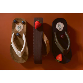 PUFFSHOES.OFFICIAL : Toasty Sandal