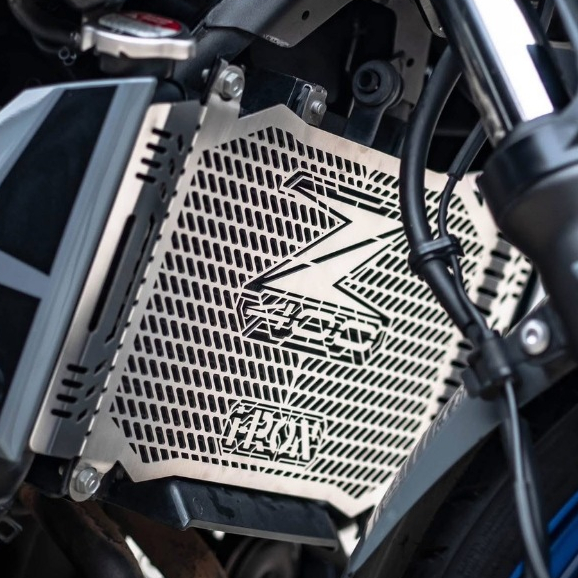 การ์ดหม้อน้ำ IRON สำหรับ KAWASAKI Z400 - Z400SE (Radiator Guard)