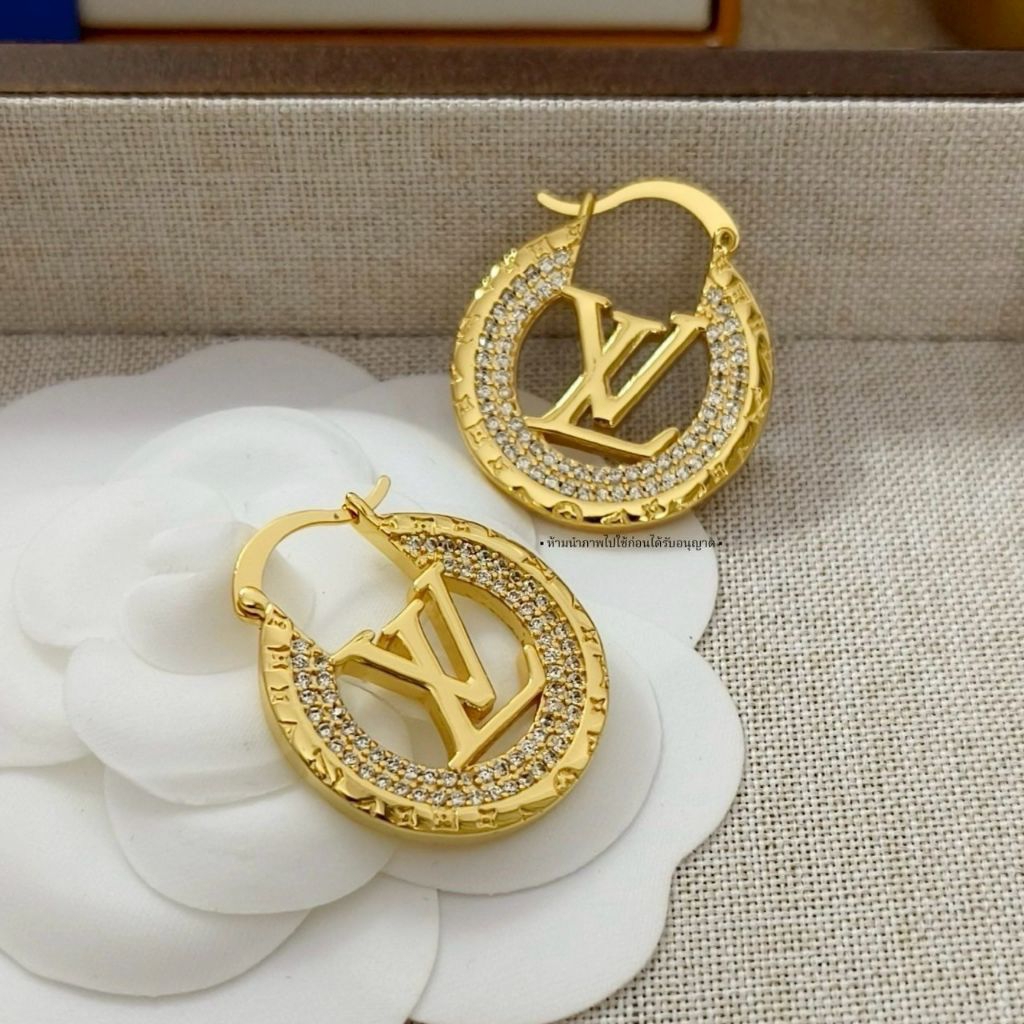 ต่างหูLv งานสวย งานคุณภาพVIP งานเทียบงานสวยเป๊ะ ส่งจากไทย🇹🇭