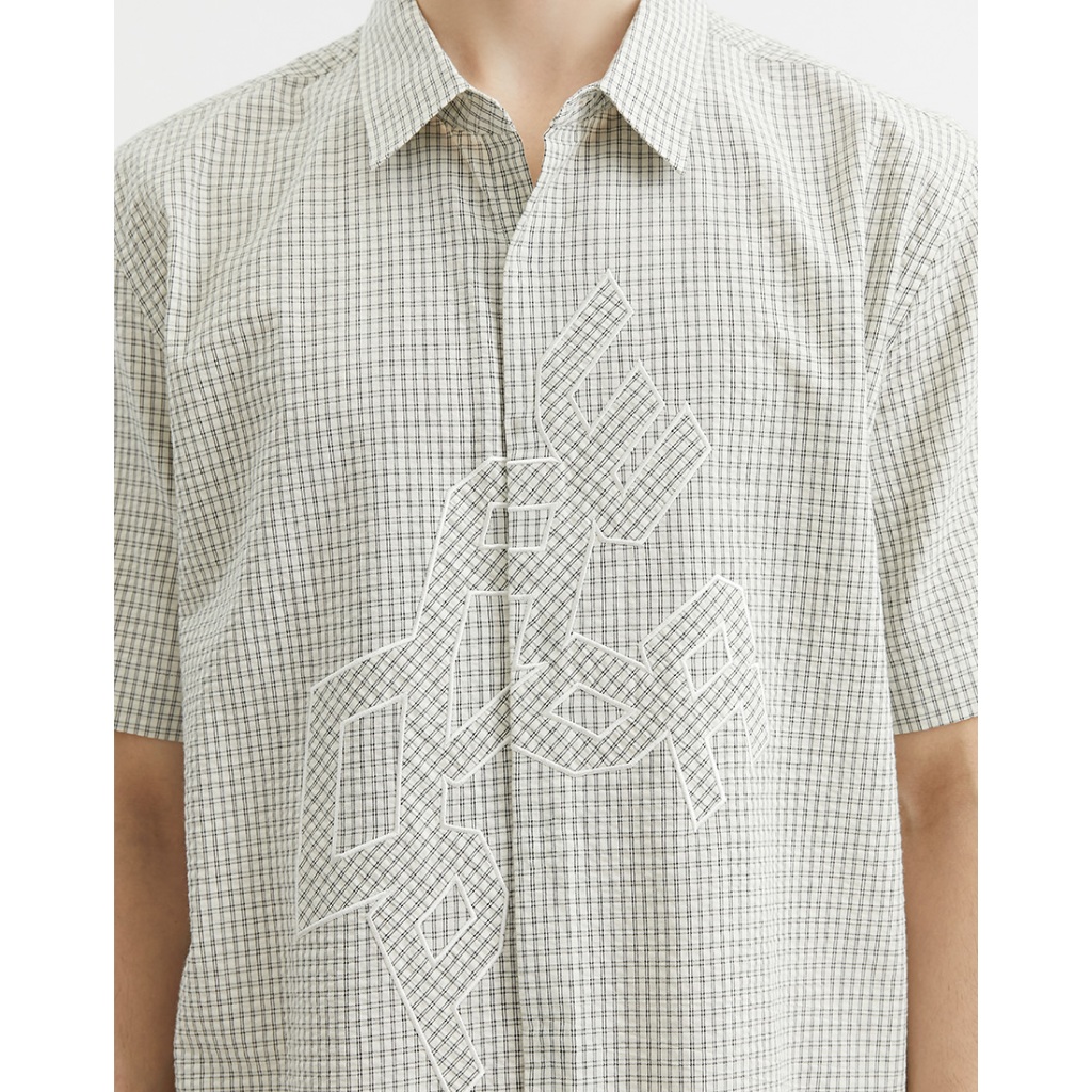 DAPPER เสื้อเชิ้ตแขนสั้น Checked Logo Appliqué สีครีม (BCS/WH/433TS) - รูปที่ 4