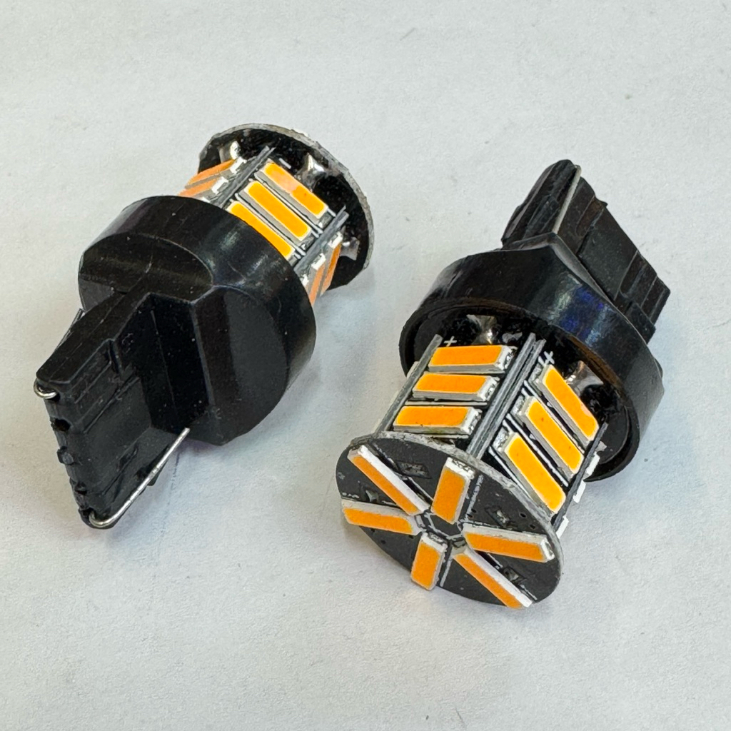 แพ็ค2ชิ้น1คู่ไฟเลี้ยว T20’4470 ,1156-7020-21 สำหรับรถยนต์ DC12v  แสงสว่างคุณภาพสูง