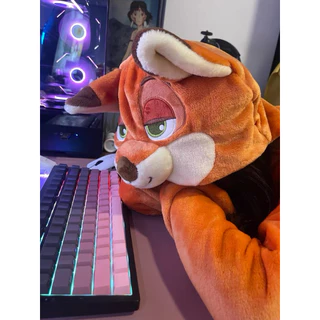 พร้อมส่งจ้า Disney ลิขสิทธิ์แท้ 100% Zootopia ซูโทเปีย หมอนผ้าห่ม หมวกผ้าห่ม หมอนรองคอ จูดี้ นิค คิตตี้ ชินนาม่อน น่ารัก