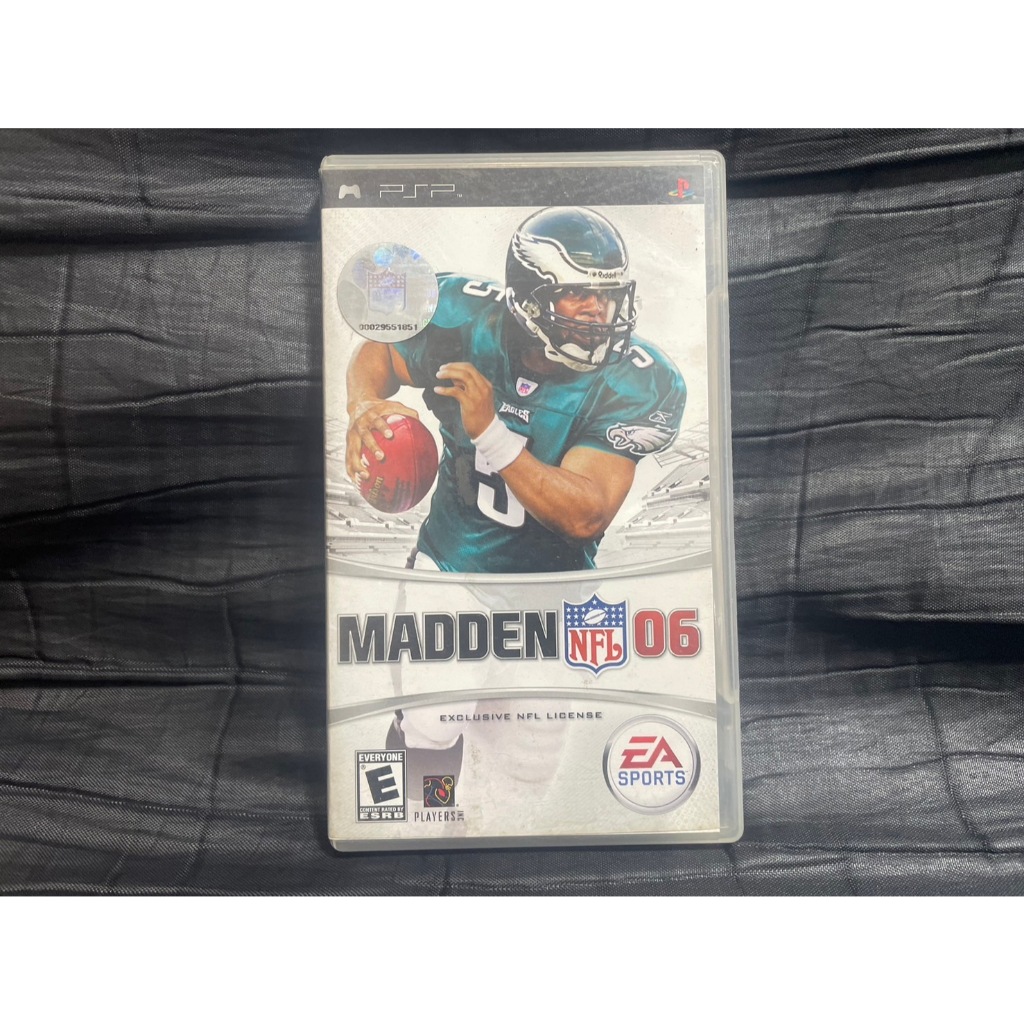 แผ่นเกมส์ PSP Game  : Madden NFL 06 : PSP UMD Game Zone 1