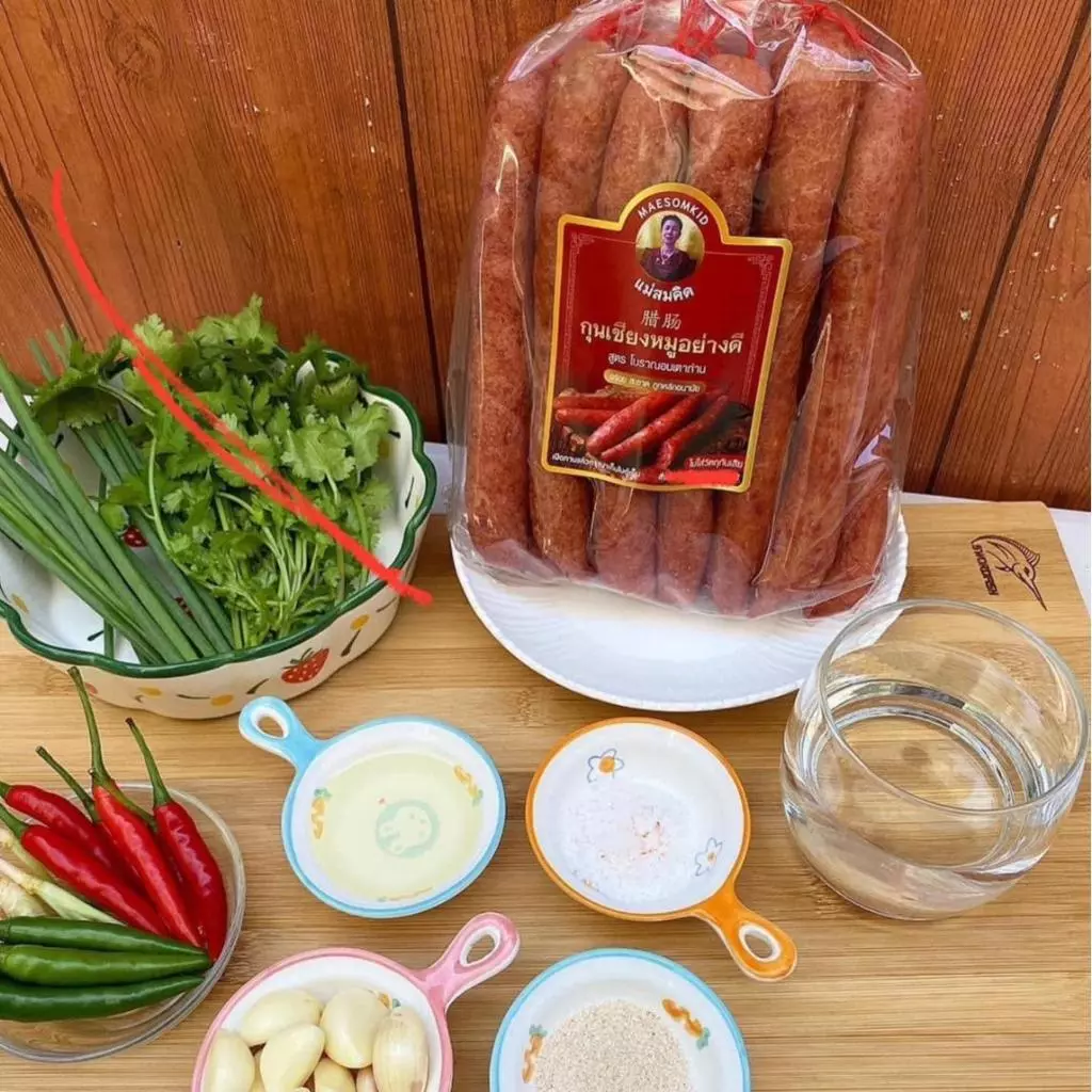 [คู่สั้น 1แถม1] กุนเชียงหมูแม่สมคิดครึ่งโล (500กรัม) คู่สั้น หมูล้วนมันน้อยไม่ใส่วัตถุกันเสียไม่ใส่ดินประสิว สมคิดฟู้ดส์ thumbnail 3