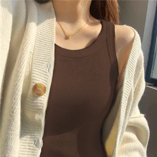 เสื้อกล้ามคอเว้า รุ่นไม่มีฟองน้ำ ผ้าเรย่อนใส่สบาย ทรงเข้ารูปสวย มีสไตล์เป็นของตัวเอง สินค้าพร้อมส่ง จากไทย มีหลายสี