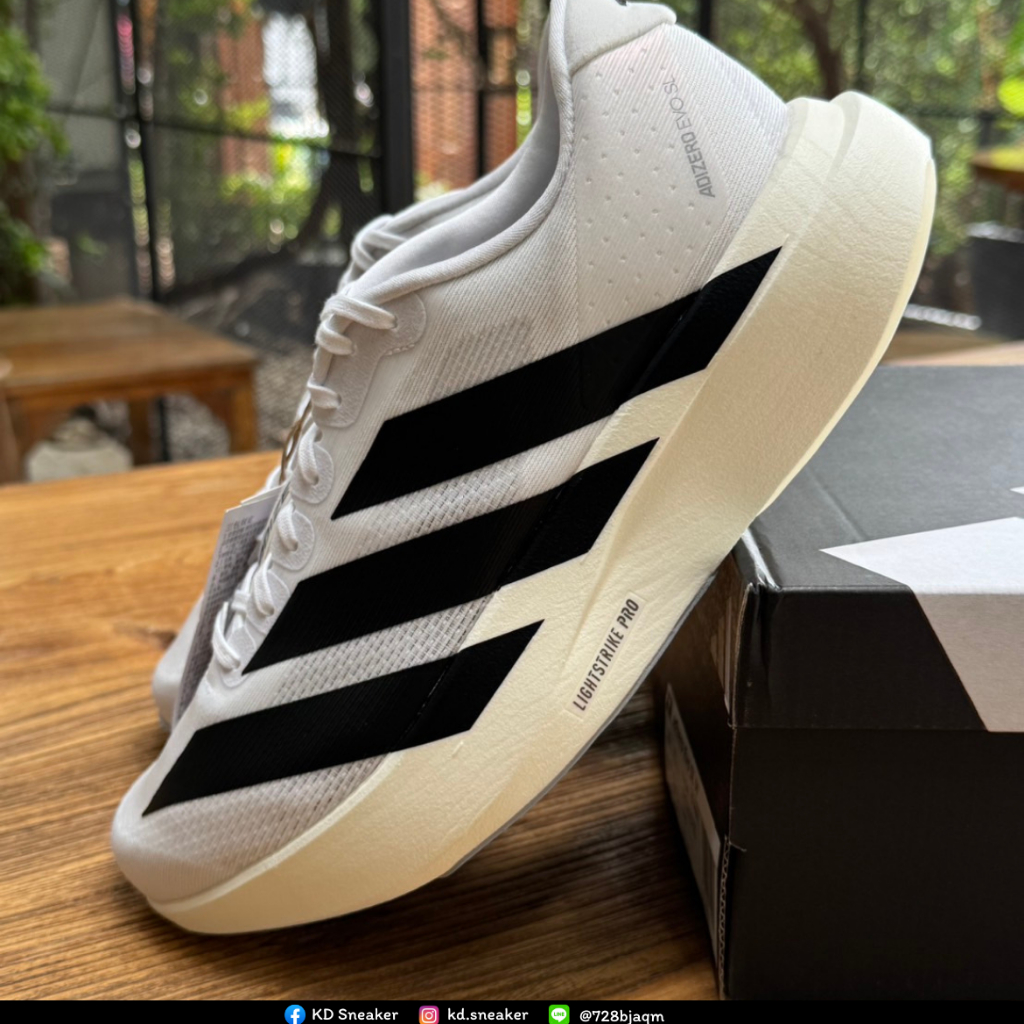[Pre-order] Adidas Adizero EVO SL
