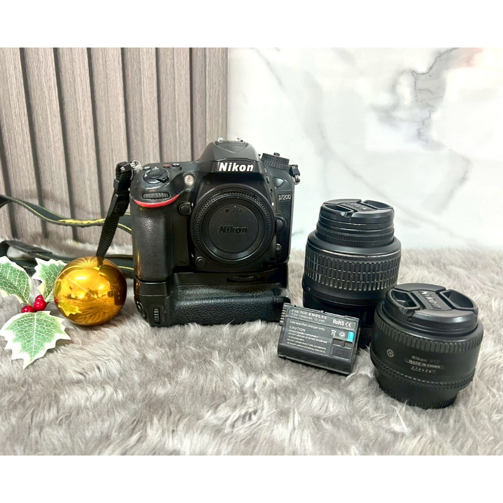 กล้อง DSLR มือสอง  Nikon รุ่น D7200 พร้อมแบตและเลนส์