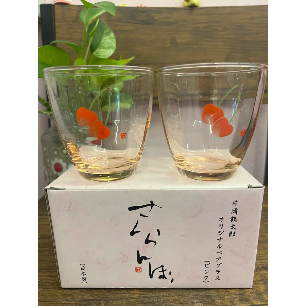 GL03502 - แก้วน้ำดื่ม เนื้อแก้วสีพีช สกรีนลายเชอรี่ ขนาด 3x3 (แพค2ใบ)