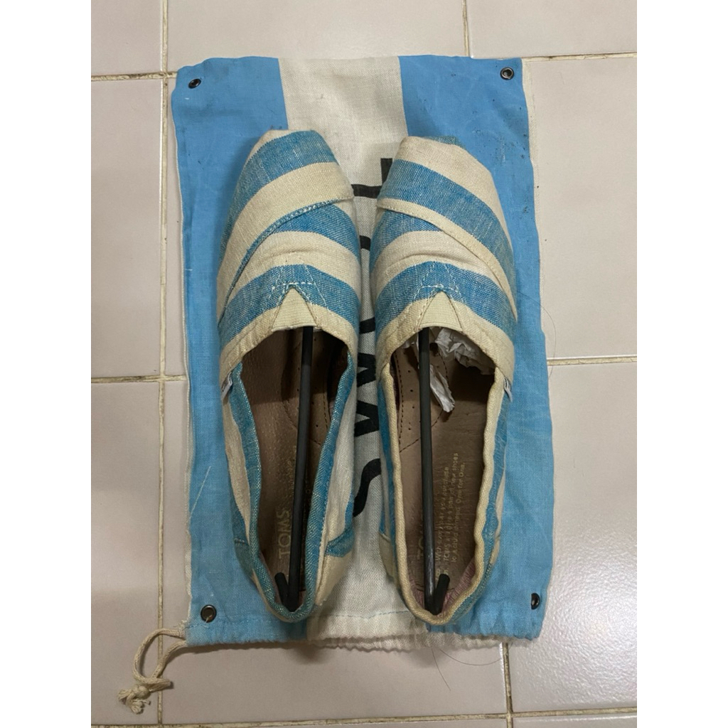 รองเท้า TOMS แท้ มือ 2