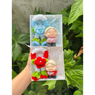 ของขวัญวันแม่กล่องใส่เงิน1ใบ มาลัยกำมะหยี่เป็นเข็มกลัด สามารถนำไปใช้งานได้ค่ะ
