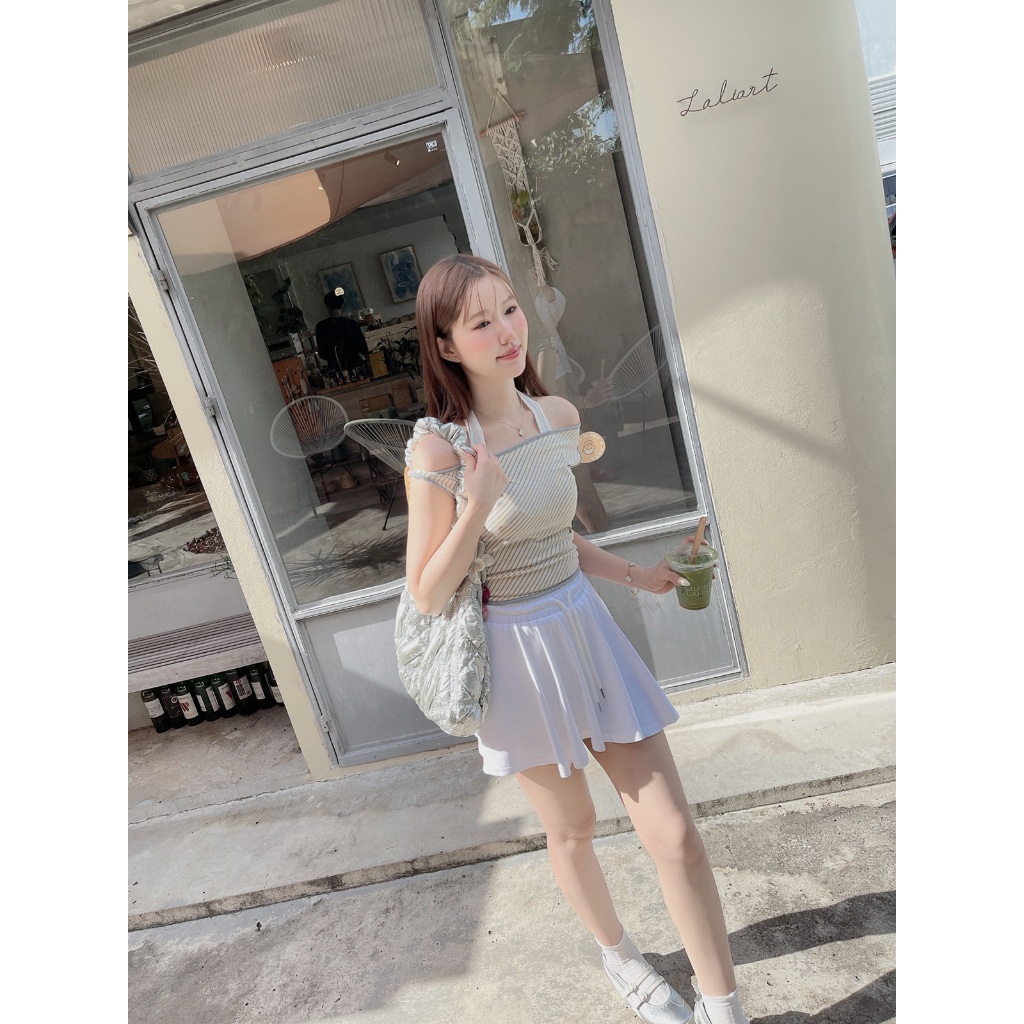 ส่งด่วน🚨 ขาว/เทา SLYQ STELLA JERSEY SKORTS กระโปรงเทนนิส กระโปรงกางเกงจีบรอบเอวยางยืด - รูปที่ 3