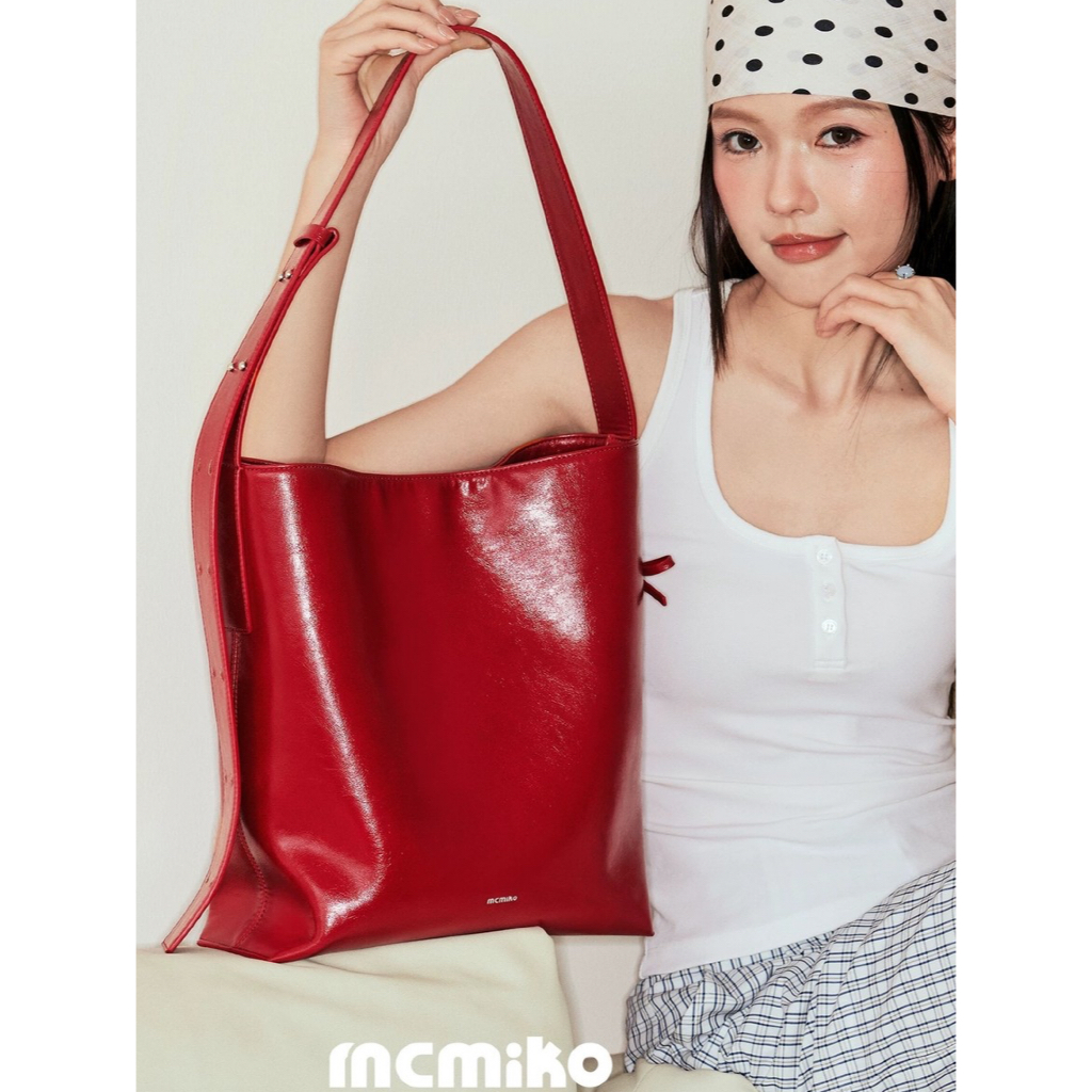 O.Oui I Mcmiko knit bucket bag