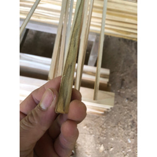 ไม้ ขนาด 0.5*1*100cmไม้สักทองจังหวัดแพร่1มัดมี10เล่ม