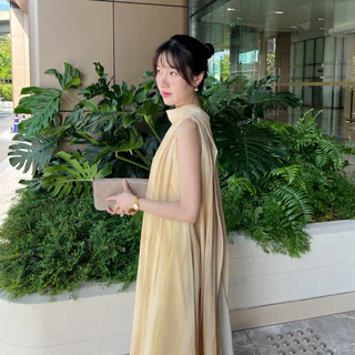 ✨Lady Cecilia Dress - Miida สวยมากกก💫เดรสยาวผ้าพิมลายทางลง ดีเทลคอสูงมีชายผ้าพาดไปด้านหลัง