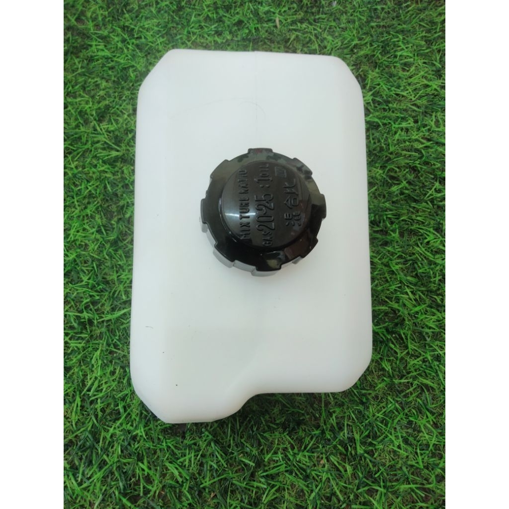 ถังน้ำมันแท้มาร์เท่นNB03 หนาทนแข็งแรง