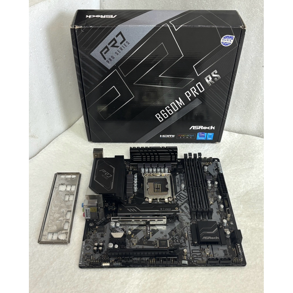 B660M ASROCK PRO RS DDR4 มือ2 มีกล่อง ใช้งานปกติ สภาพสวย ประกันSVOA พึ่งหมด 24/1/2025 ประกันใจ 15 วั