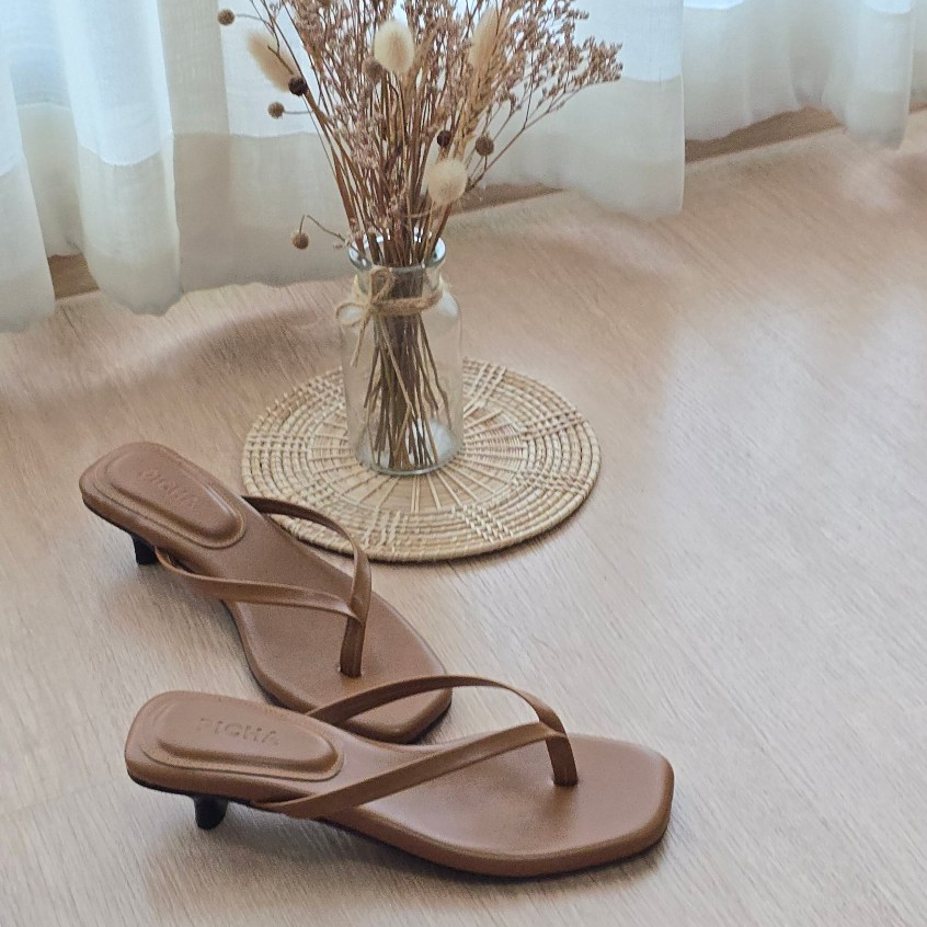 ⭐️SALE ไซส์ 35-39⭐️ รองเท้าส้นสูงผู้หญิงแฟชั่น ทั้งส้นสูงและรองเท้าแตะ ทุกรุ่น ทุกวัย งานเทียบมือ 1 เรียบหรู นิ่มใส่สบาย