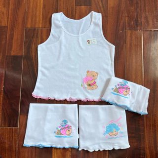 ( 1 แพค 4 ตัว ) เสื้อซับในสีขาวเด็กอนุบาล-ประถมต้น อายุ 3-8 ปี รอบอก 22-28 นิ้ว ผ้า cotton สวมใส่สบาย