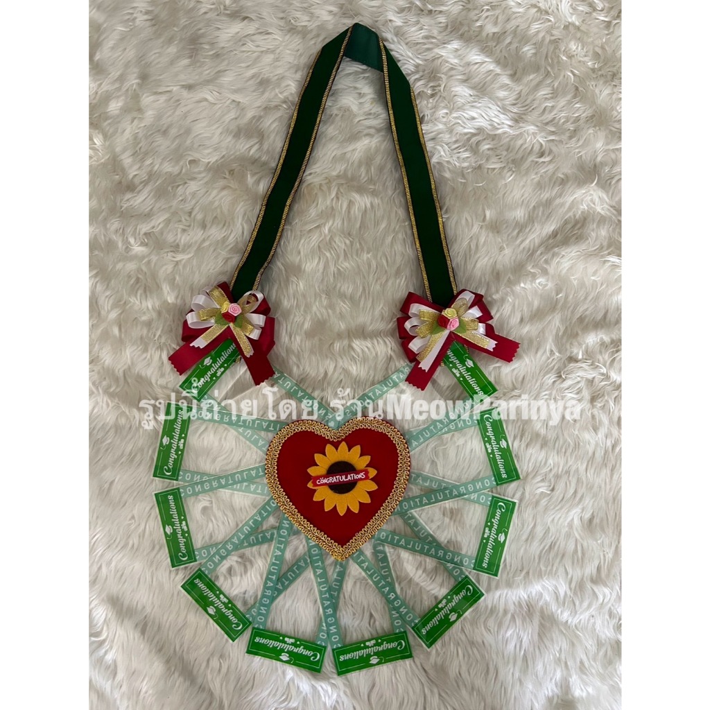 พวงมาลัยหัวใจแบงค์สายคล้องคอกำมะหยี่ ใส่แบงค์ได้ 10 ใบ งานวันรับปริญญา ปัจฉิมนิเทศ วันเกิด ของขวัญ - รูปที่ 2