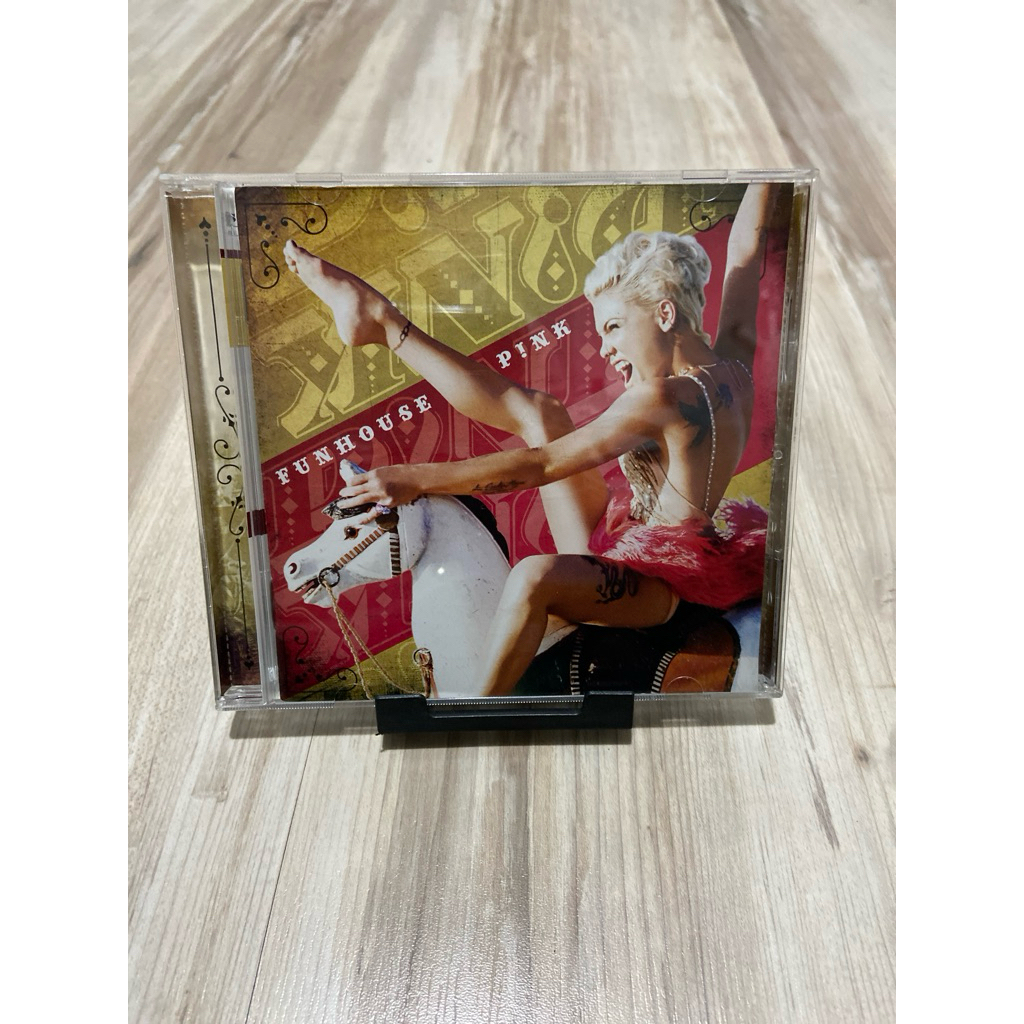 CD Funhouse [PA] by P!nk (CD, Oct-2008, LaFace)