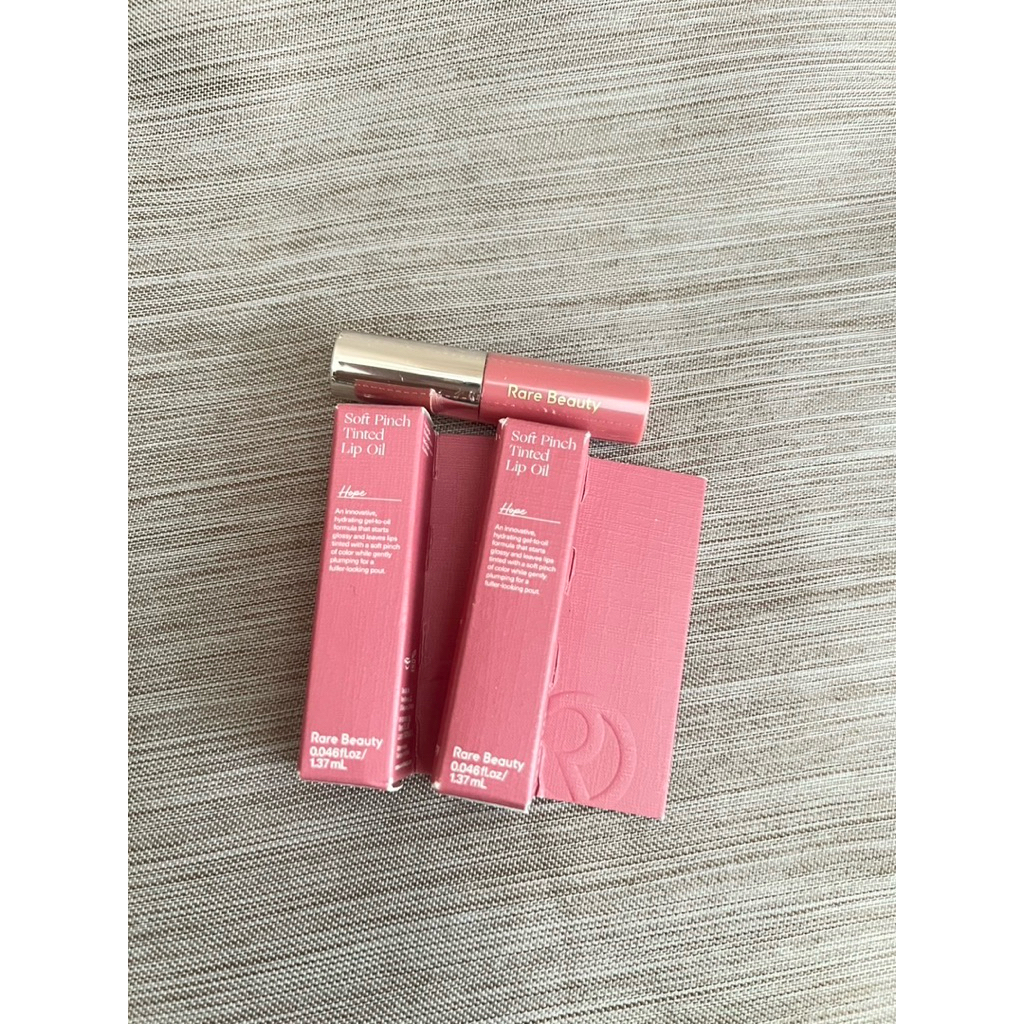 💋 Rare Beauty Soft Pinch Tinted Lip Oil สี Hope