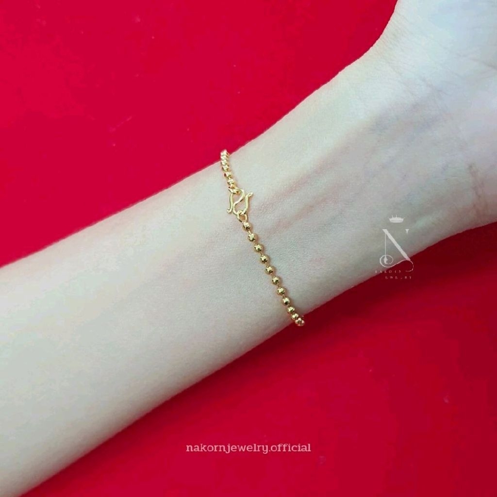 สร้อยข้อมือ เศษทองแท้ 2มิล สวยเก๋สุดๆ รุ่นใหม่มาแรง เกรดพรีเมี่ยม ไม่ลอกไม่ดำ ใส่อาบน้ำได้ มีใบรับประกัน