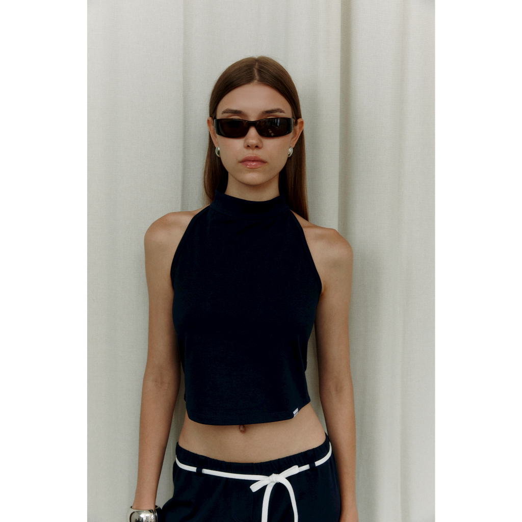 Jardin Top - เสื้อกล้ามคล้องคอเปิดหลัง