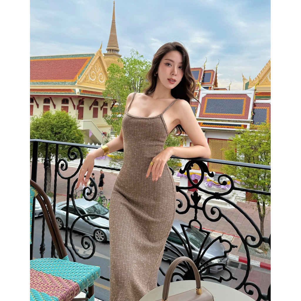 layla Dress  เดรสสายเดี่ยวยาวผ้าทอไหมพรมขลิบลาย (สีฟ้า/ครีม พร้อมส่ง) (น้ำตาลกาแฟ/ชมพู พรีออเดอร์) – โปรปัง