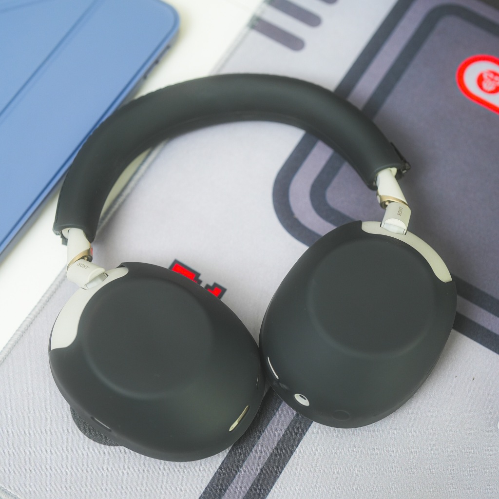 ใช้ได้กับ: Sony WH-1000XM6 เคส Case สําหรับ เคสหูฟังชุดซิลิโคนอ่อนนุ่ม 5 ชิ้นครบset พร้อมส่งจากไทย