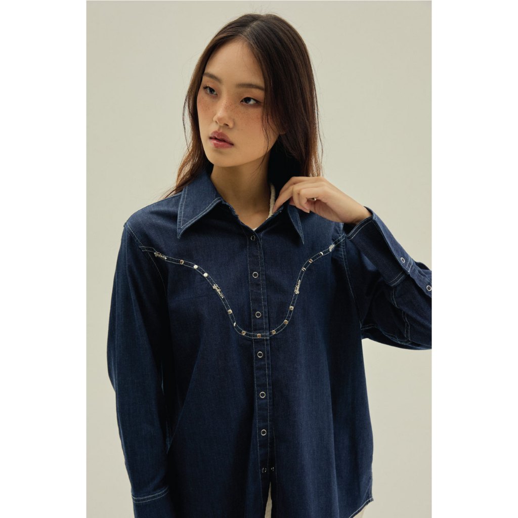 TGDA.CO - เสื้อเชิ้ต Body Girl รุ่น Margot Studded Shirt (พร้อมส่ง)