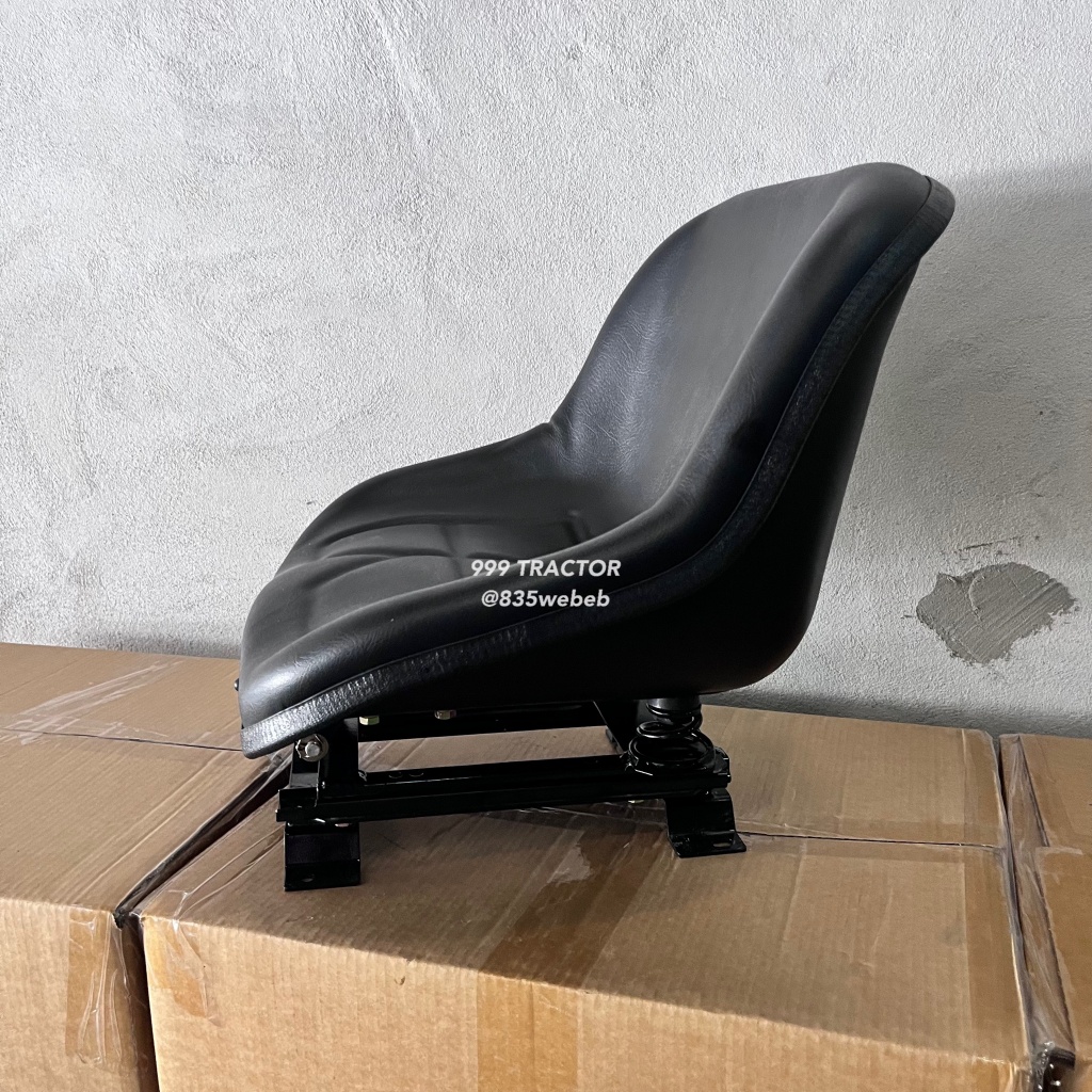 เก้าอี้รถไถแทรกเตอร์ เบาะกะละมังสีดำ รถไถคูโบต้า Kubota รุ่น B2440S, B2440S-AC, B2440S-SD, B2440S-SD