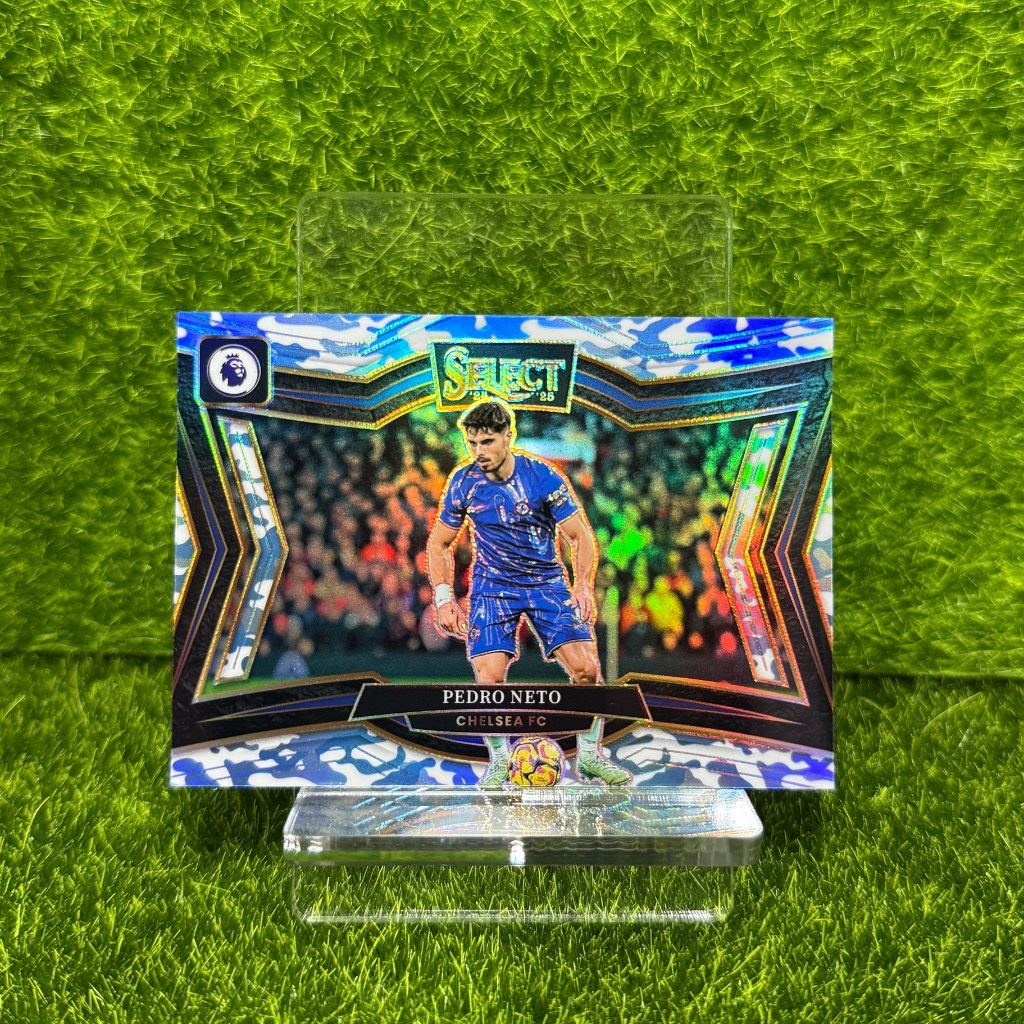 RUN /49 Pedro Neto PANINI Select EPL Winter Camo Field Level #212