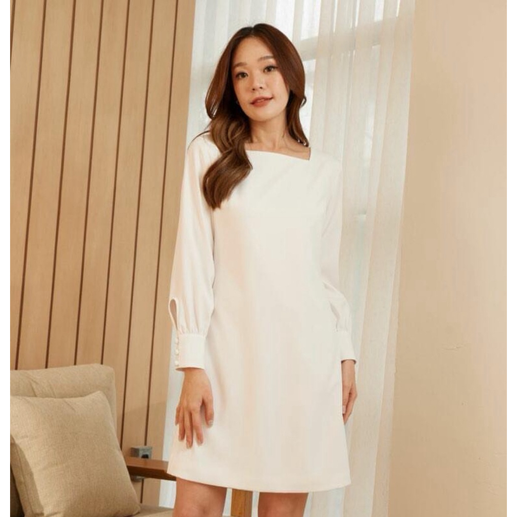 เดรสงานแบรนด์cintageไซด์Lมือสอง แต่ใหม่กริบค่ะ