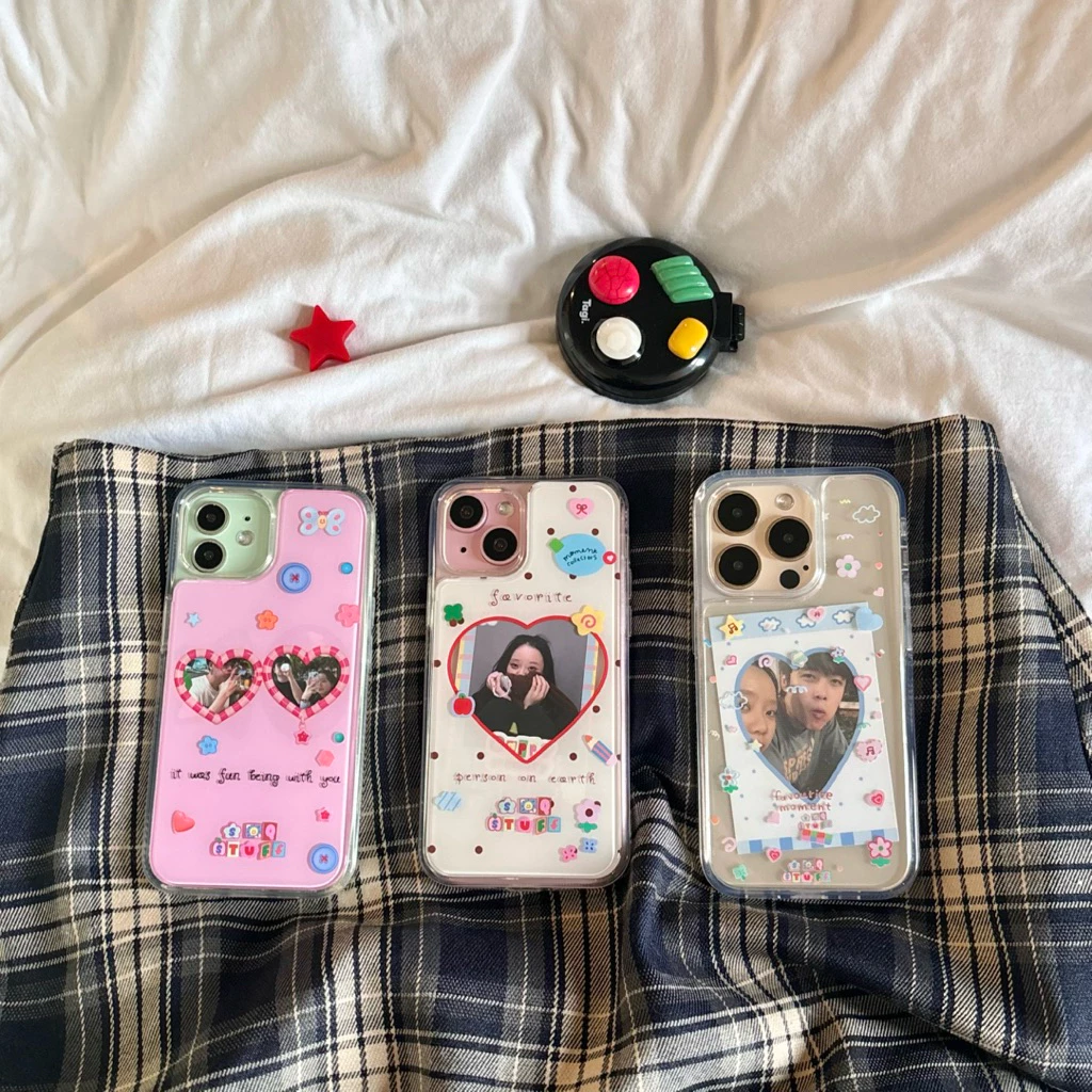 พร้อมส่ง 💌 เคสโทรศัพท์แกะหลังพลาสติก เก็บความทรงจำ 🤍 ใส่รูปข้างใน DIY เองได้ *ลอกฟิล์มออกก่อนใช้งาน* 🩷