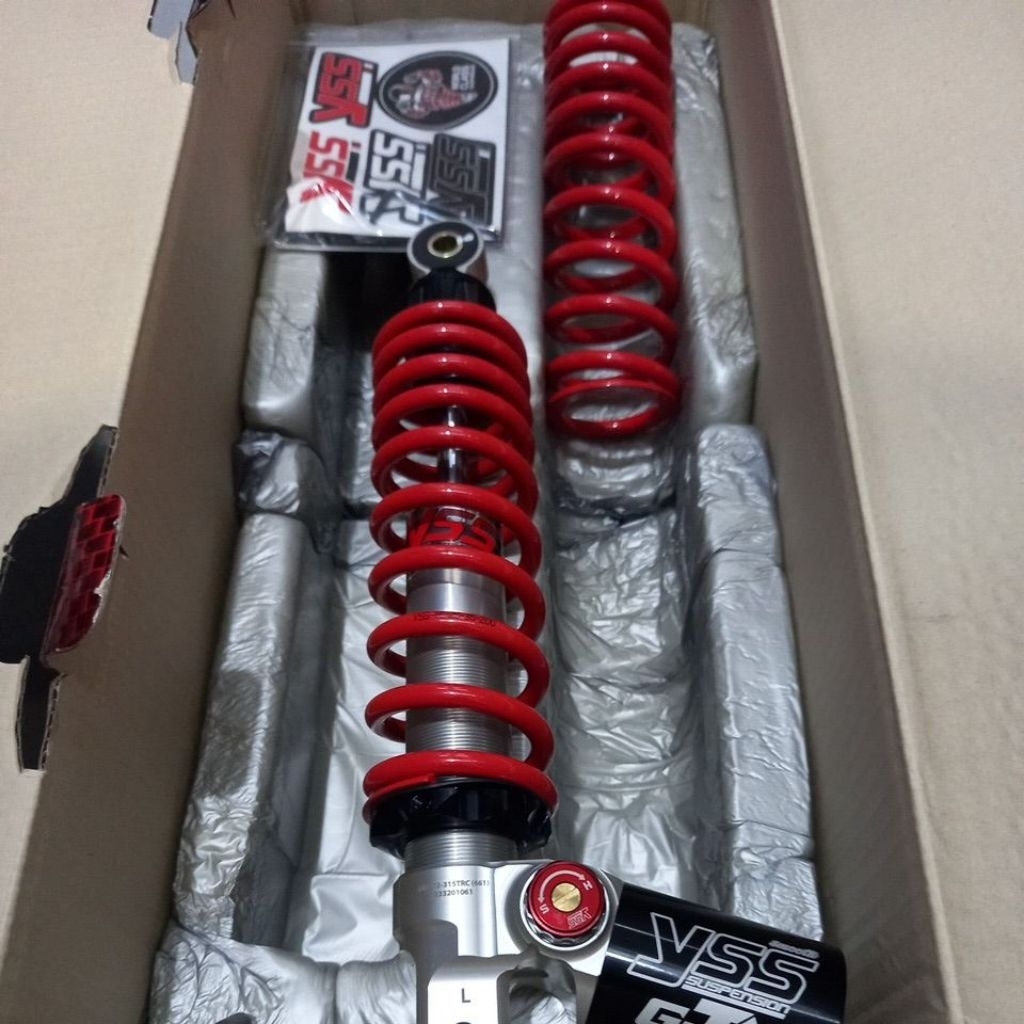 โช้คหลัง(YSS)G-TX HO/LEAD125 4V/2V 125ปี2021-2022HT/RAD/BLACKรหัส OU302-315TRC-20AL958