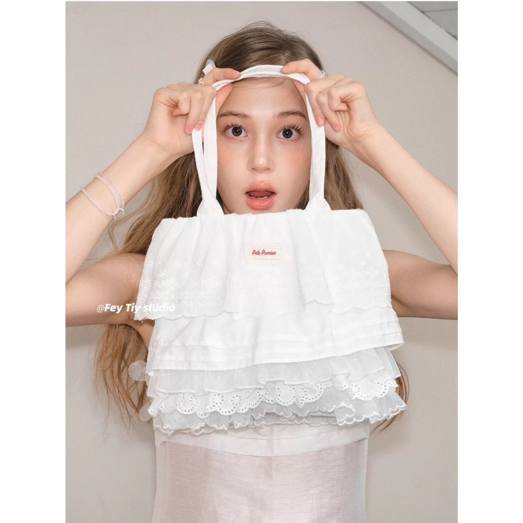 (Preorder) กระเป๋าผ้า Fey Tiy Lace Bag