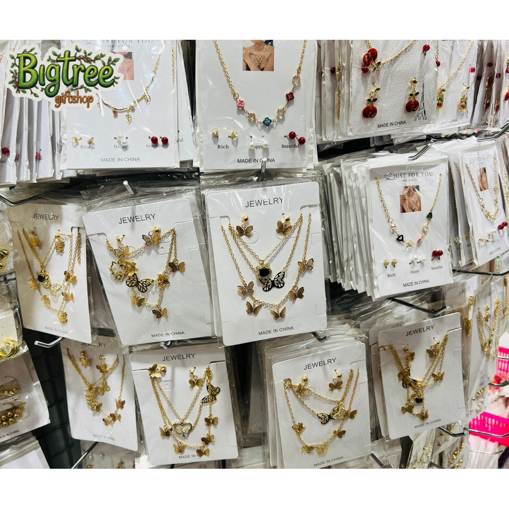 เซ็ตสร้อยคอ+ต่างหูแฟชั่นน่ารักคละลาย 1โหล12แพค สินค้าพร้อมส่ง