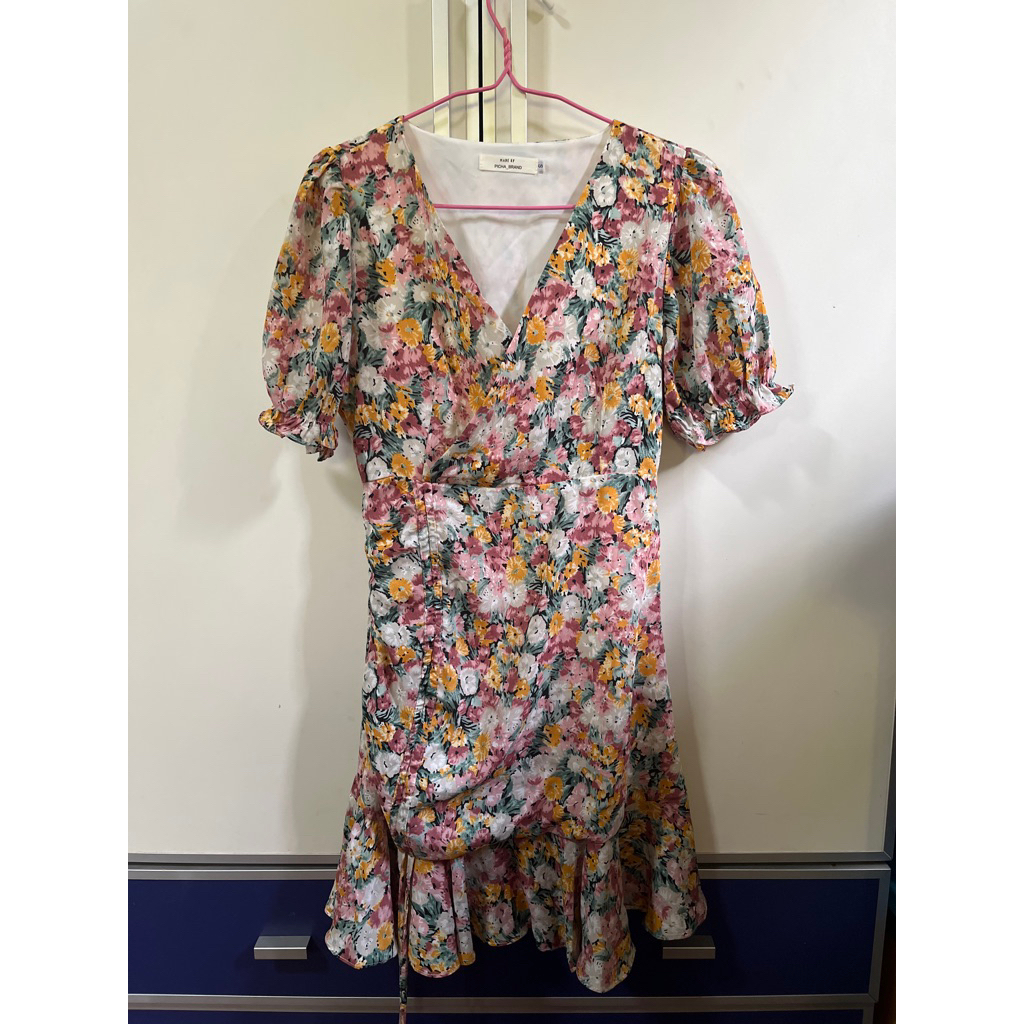 เดรสpicha brand ซื้อมาเก็บไม่เคยใส่