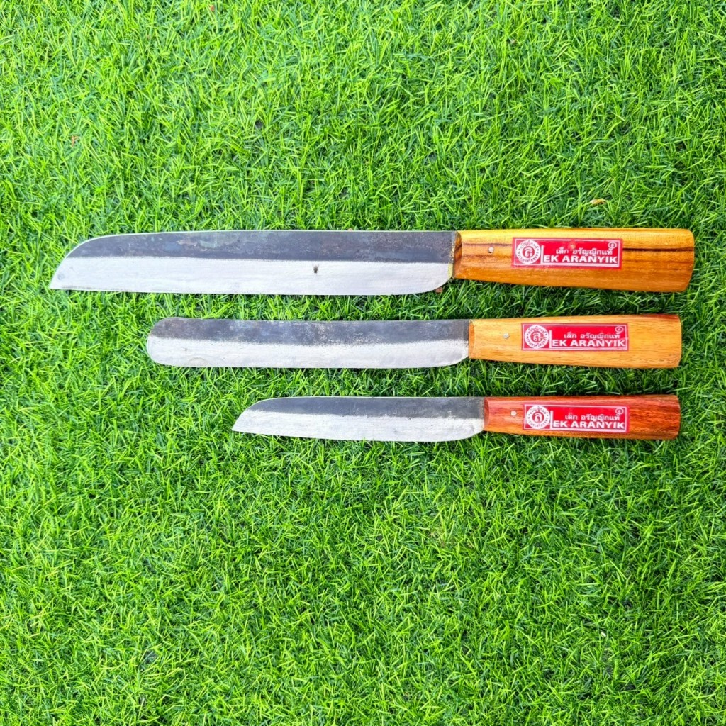 มีดทำครัว มีดปอกสับปะรด มี 2 ขนาด อรัญญิกแท้ 100% ใบมีดทำจากเหล็กใบเลื่อย ใช้หั่นผัก หั่นเนื้อสัตว์ หั่นผลไม้ได้