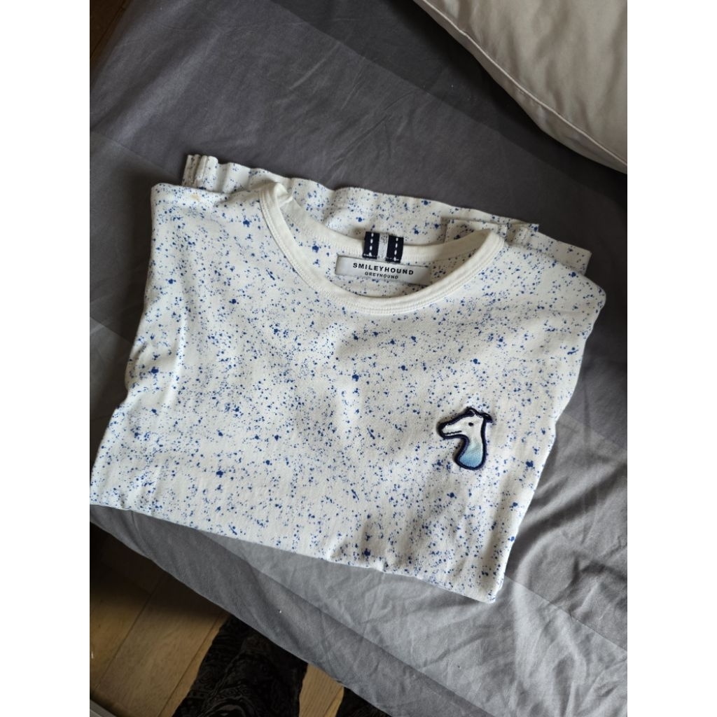 เสื้อ Smileyhound (used)