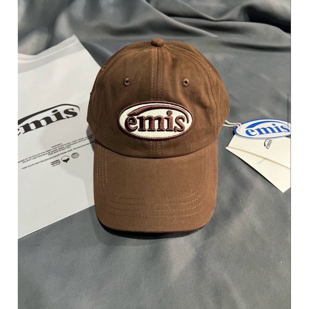 หมวกEMIS สุดเท่​ สีน้ำตาล