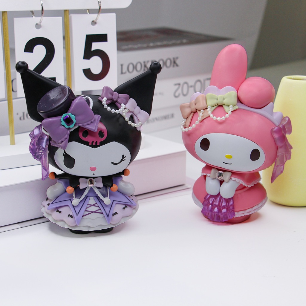 โมเดล Roughly Kuromi Melody Rose Flower Sanrio