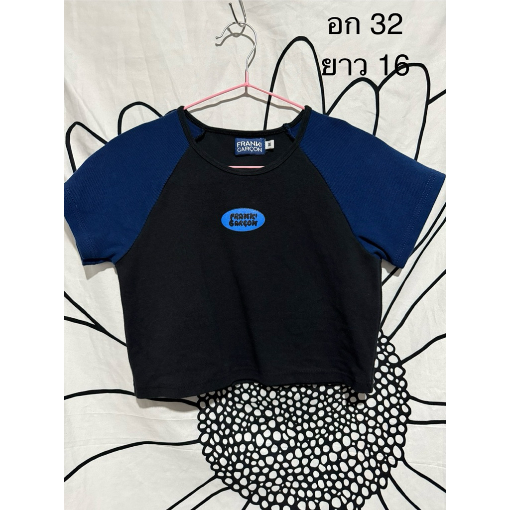 เสื้อครอป frank garcon สีดำน้ำเงิน