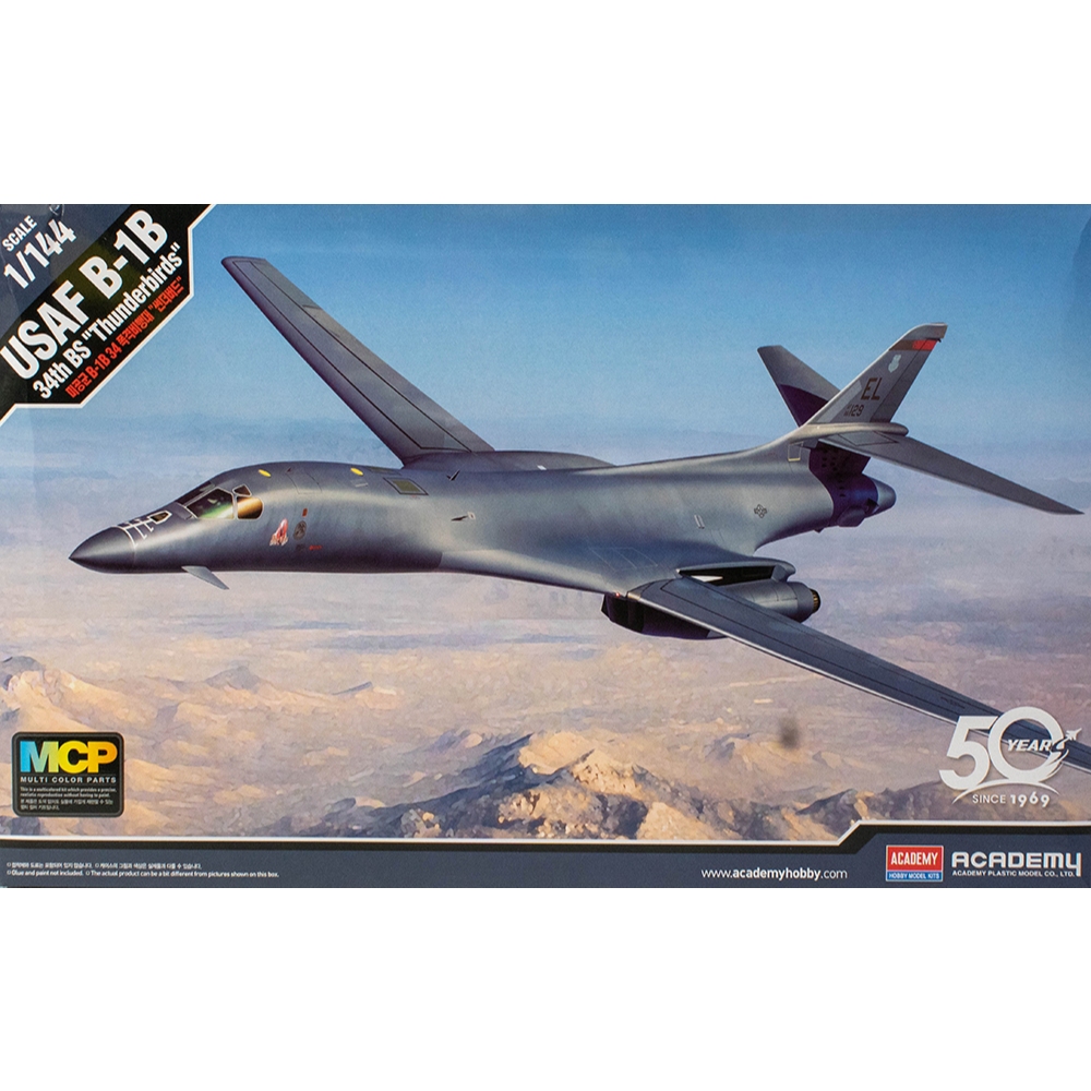 พลาสติก โมเดล ประกอบ ACADAMY สเกล 1/144 B-1B Lancer '34th BS' "THUNDERBIRDS" (12620)