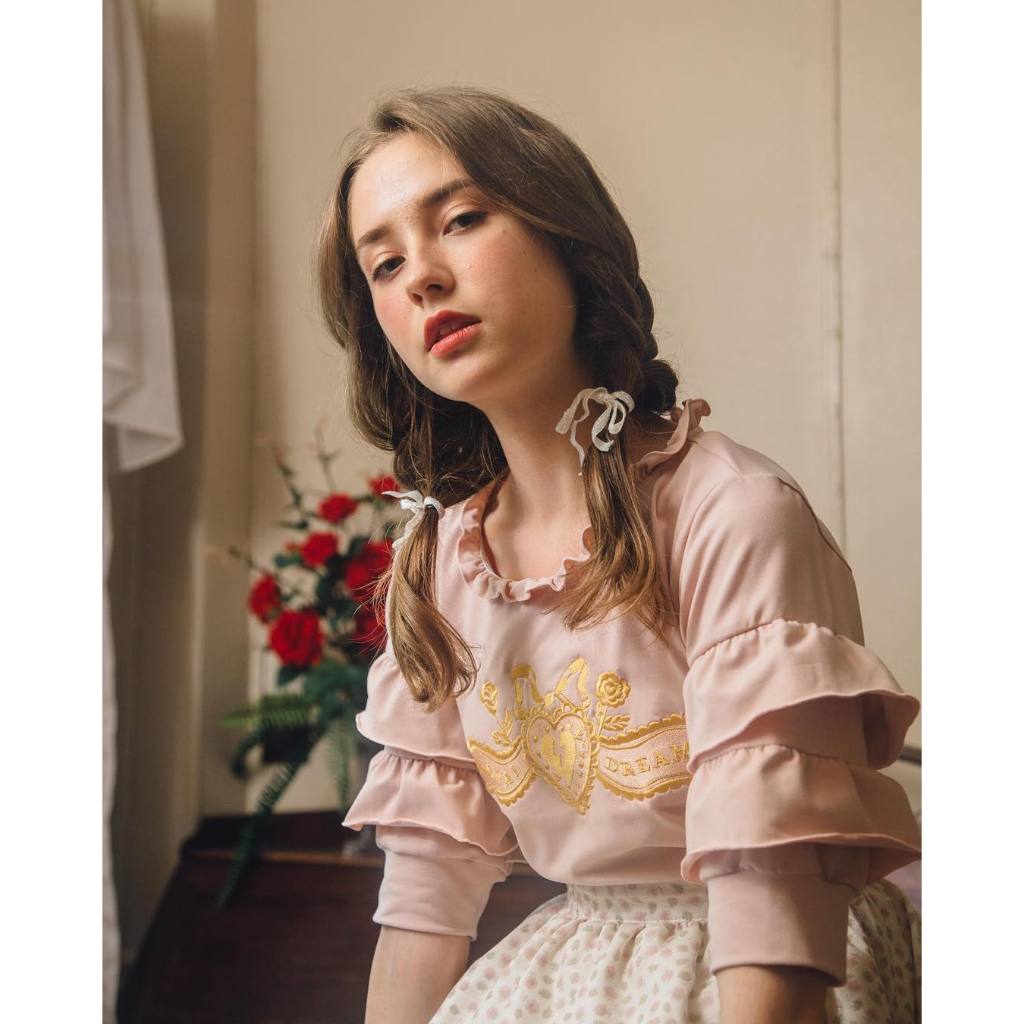 Royal Dream Blouse from @daddyandthemuscleacademy