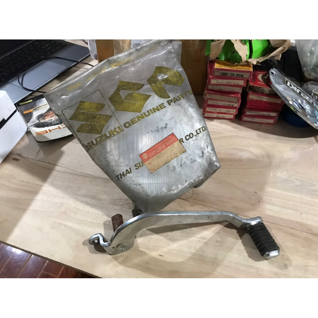 จานฉาย Suzuki flash แท้ใหม่